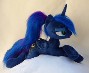 Casual Princess Luna beanie plush