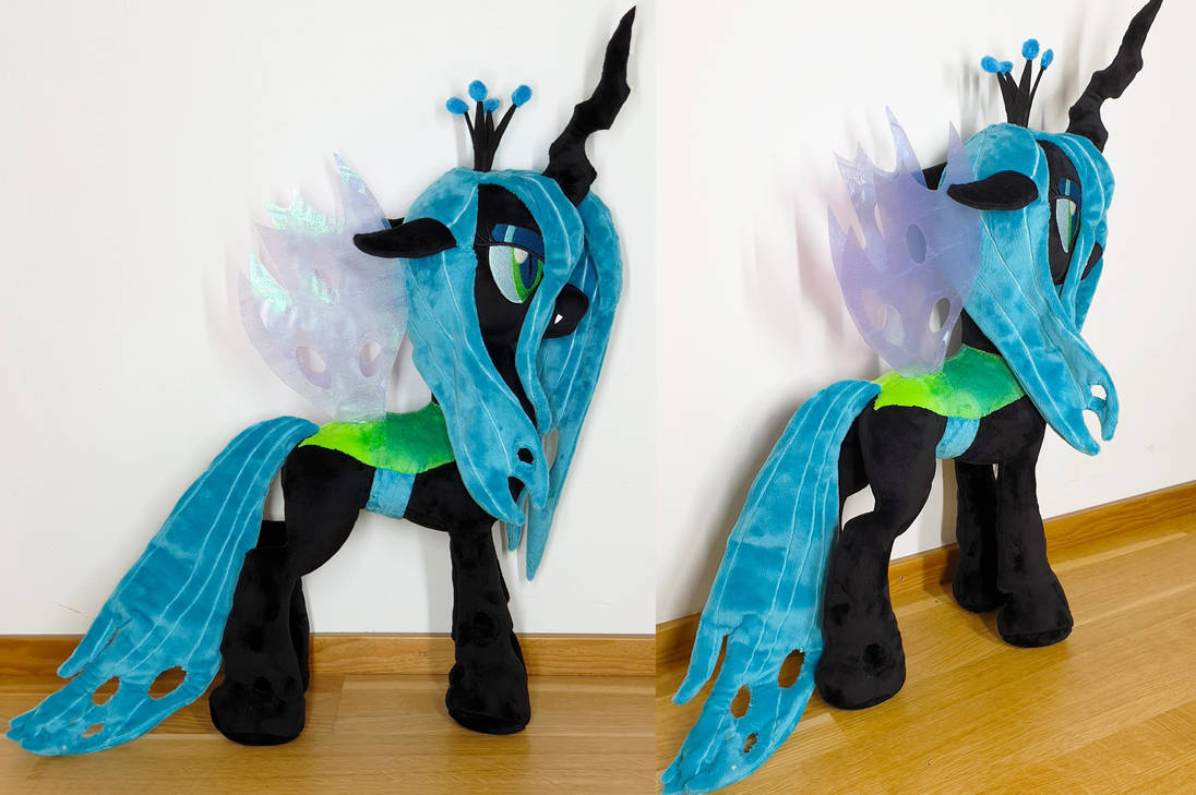 https://www.deviantart.com/epicrainbowcrafts/art/Queen-Chrysalis-large-size-plush-819500086