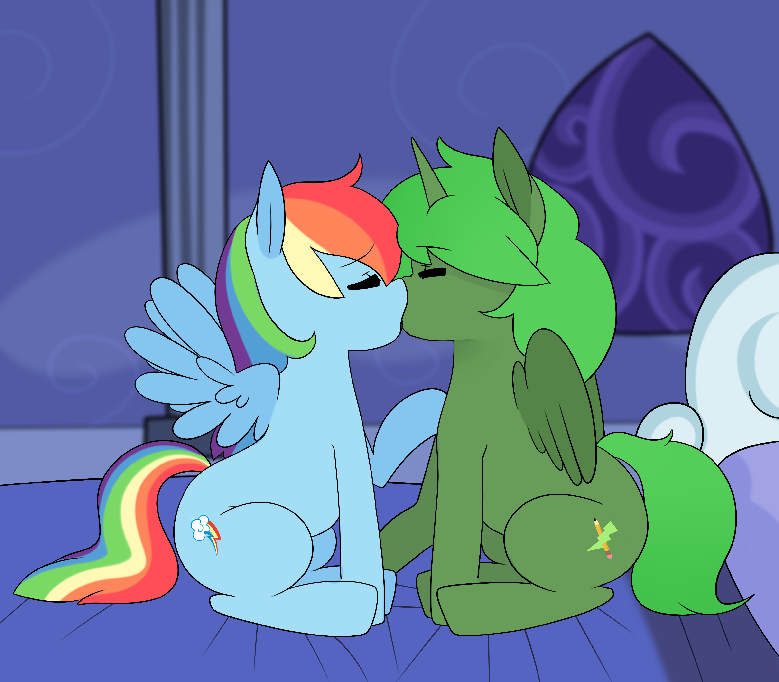 Green and Rainbow Kiss - Pony Version