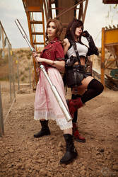 Final Fantasy VII Remake - Aerith and Tifa 4