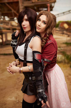 Final Fantasy VII Remake - Aerith and Tifa 5