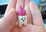 Sweet Tooth Charm by Kelzky