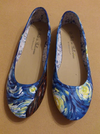 Vincent Van Gogh - Starry Night painted shoes.