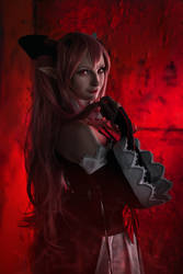 Krul Tepes cosplay