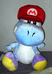 yoshi with a hat