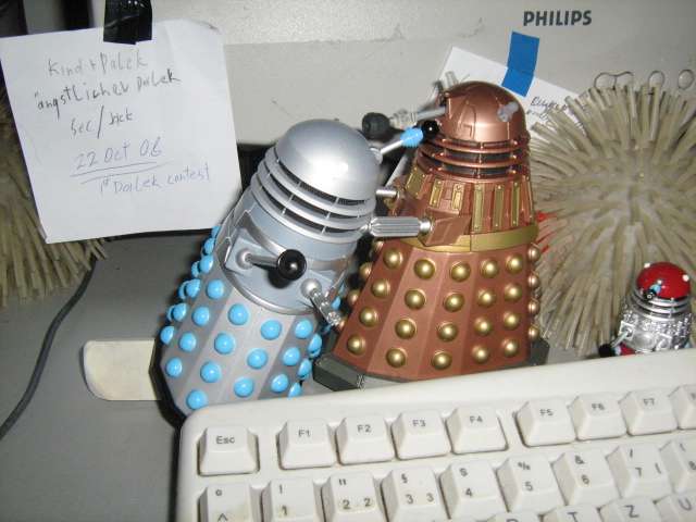 Kissing Daleks