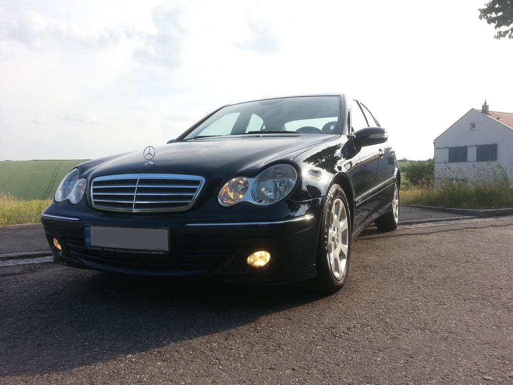 Mercedes Benz (W203) reflection by megadriver2 on DeviantArt