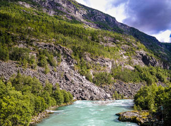 Beautiful river - Norway (13)