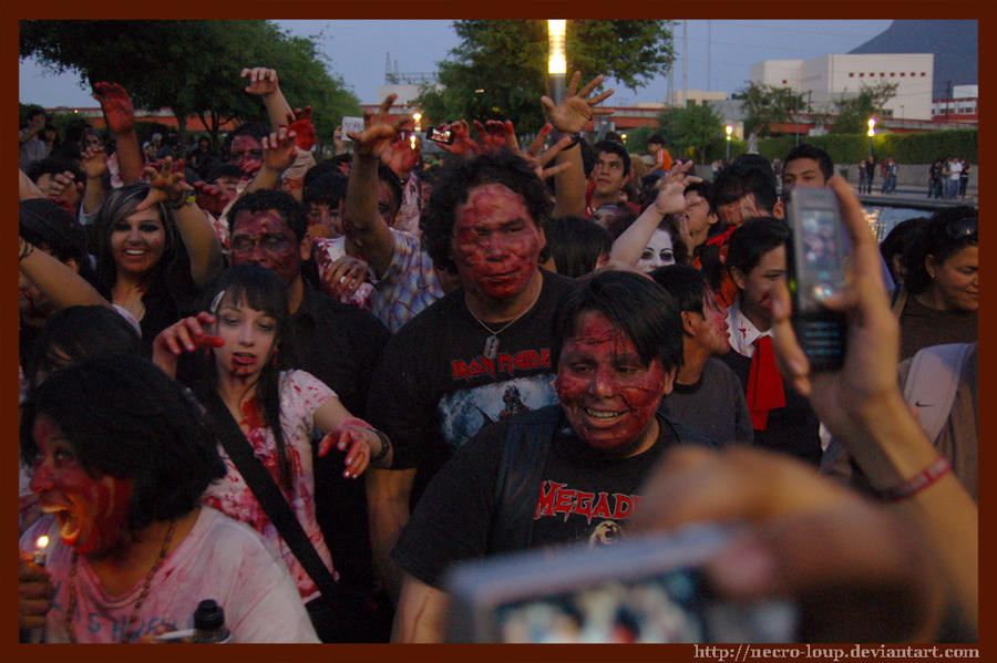 Marcha zombie Monterrey 2010