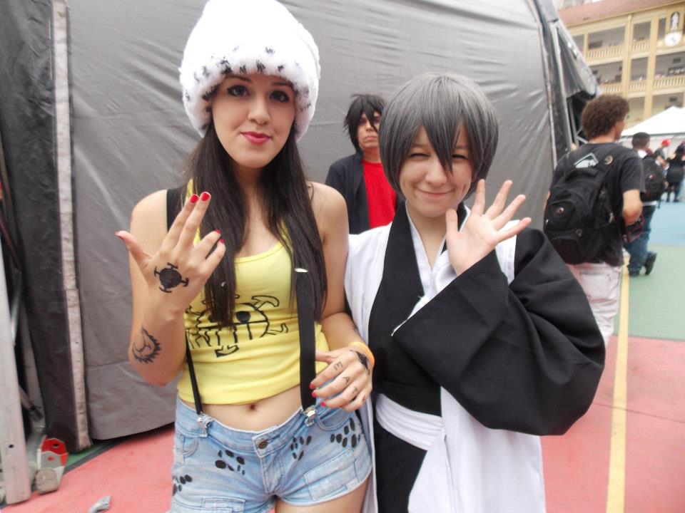 Cosplay Law (One Piece) and Gin (Bleach)