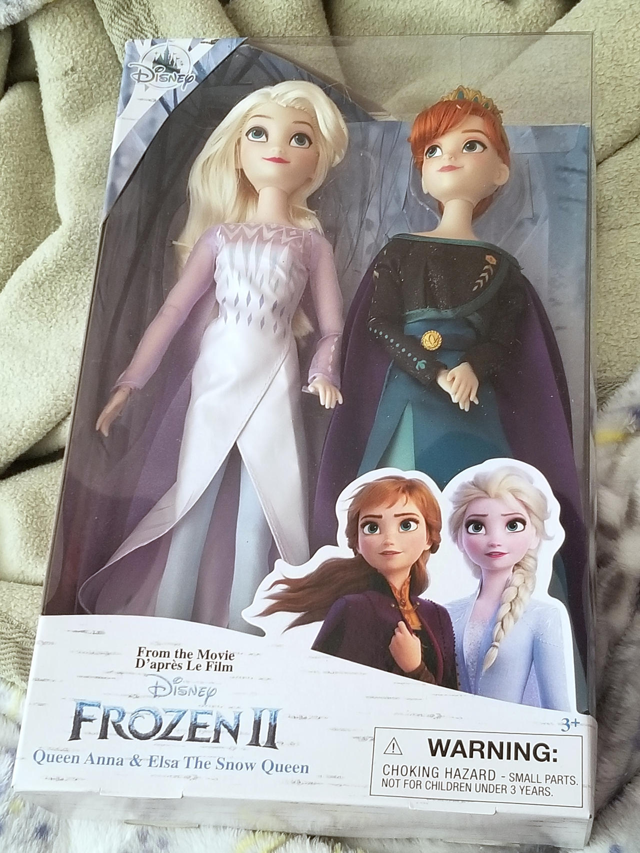 Disney Frozen Queen Anna & Elsa The Snow Queen