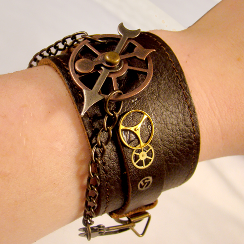 Steampunk Fetish Leather Cuff