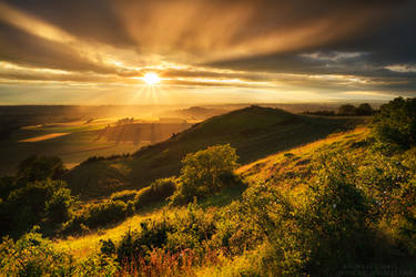 Blast Of Light by FlorentCourty