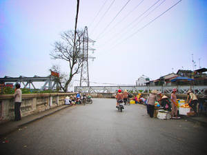 Long Bien bridge