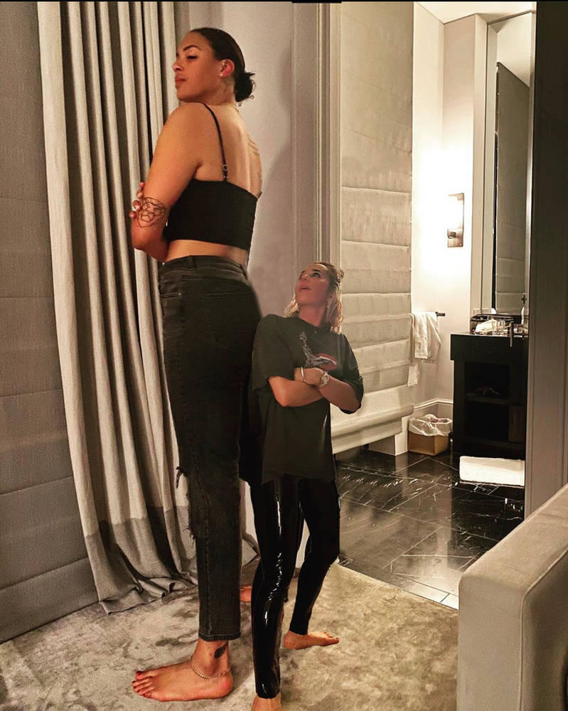 Tall Women Comparison by jnspaa on DeviantArt