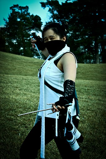 Cosplay: ANBU Tenten - Poised