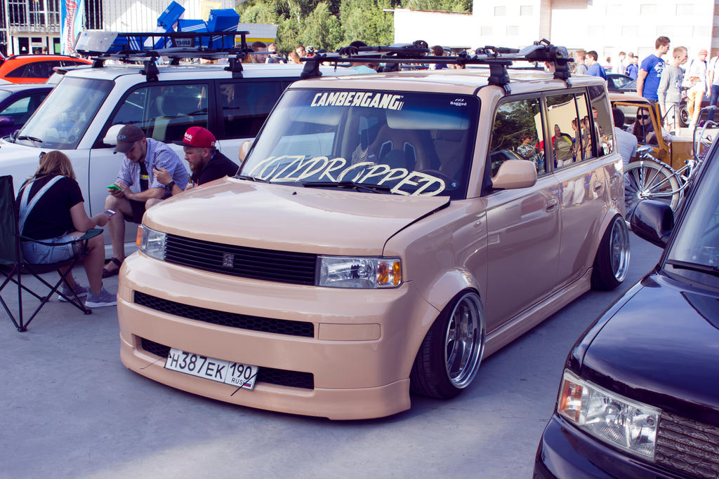 Scion xb