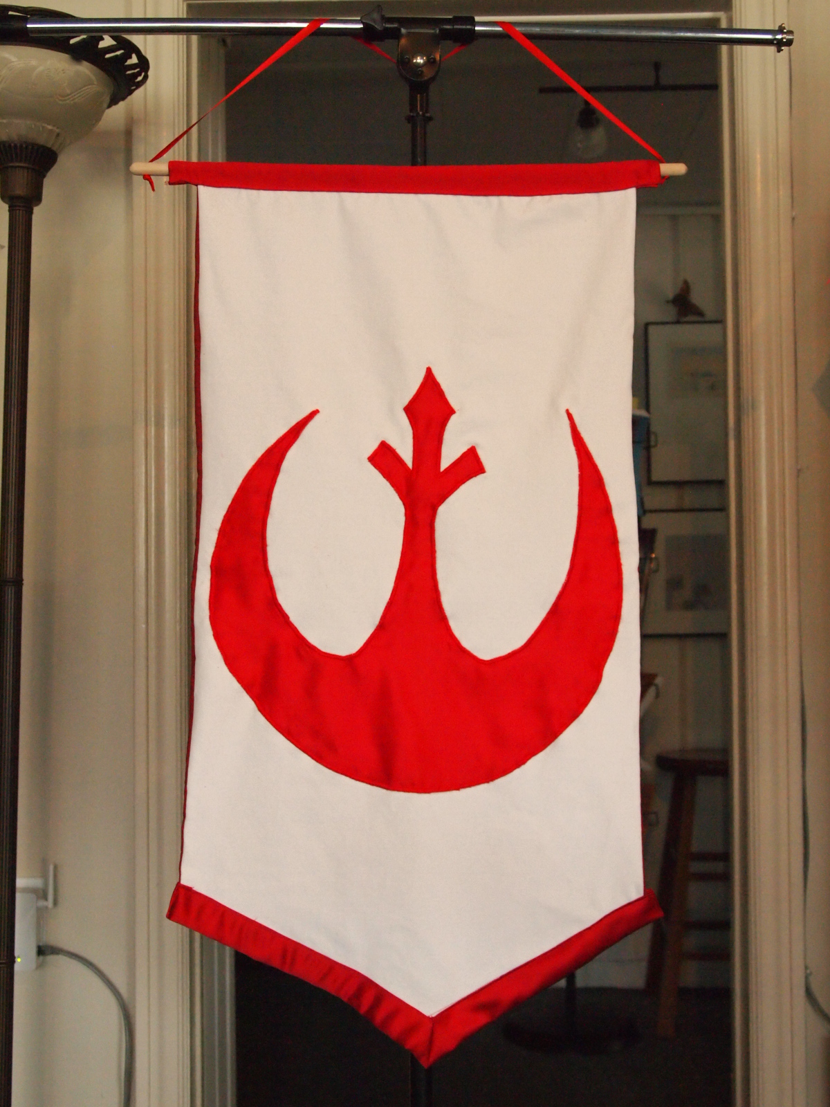 Star Wars Rebel Insignia Hanging- White and red