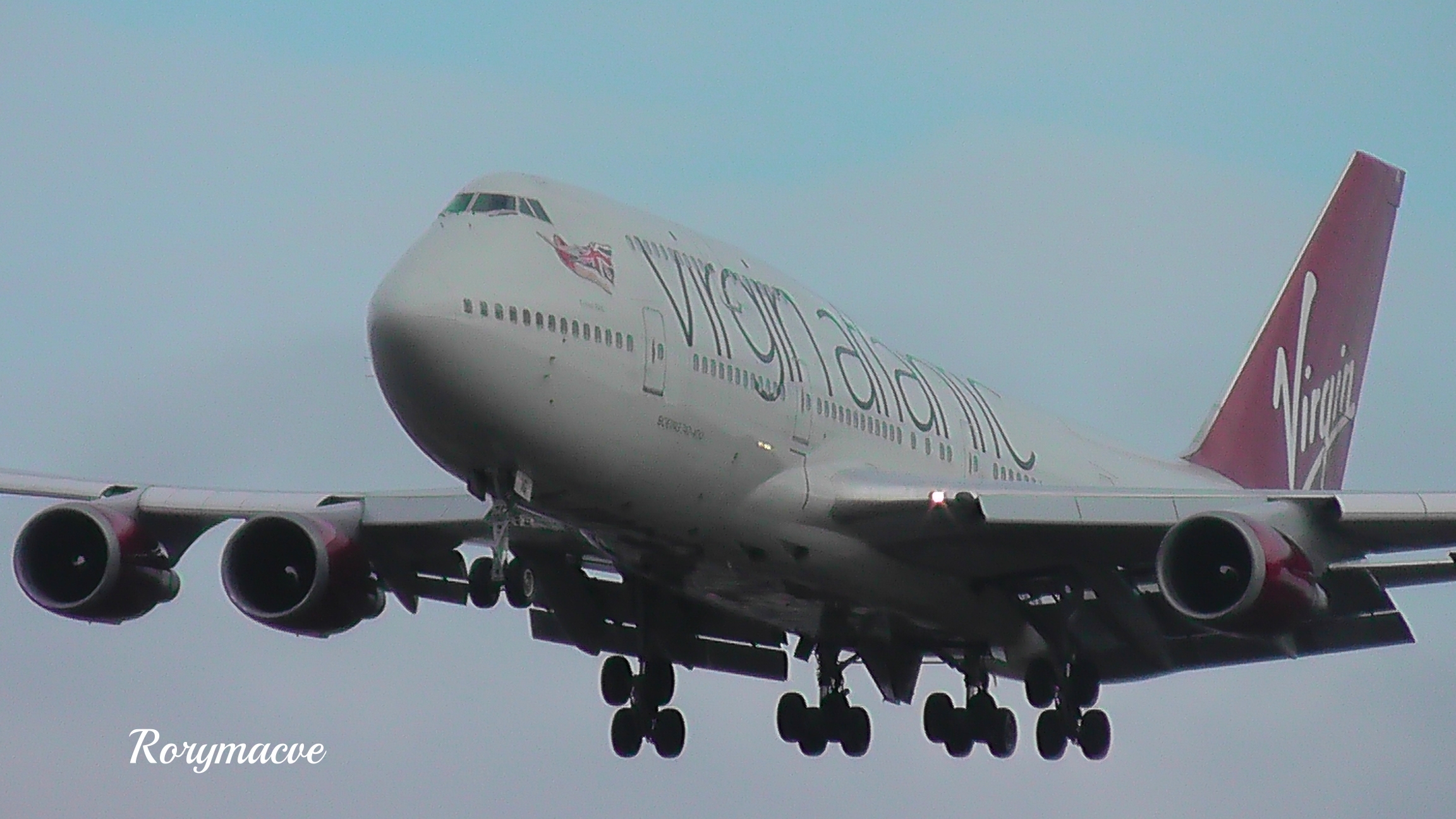 Virgin Atlantic Airways Boeing 747-4Q8 G-VBIG