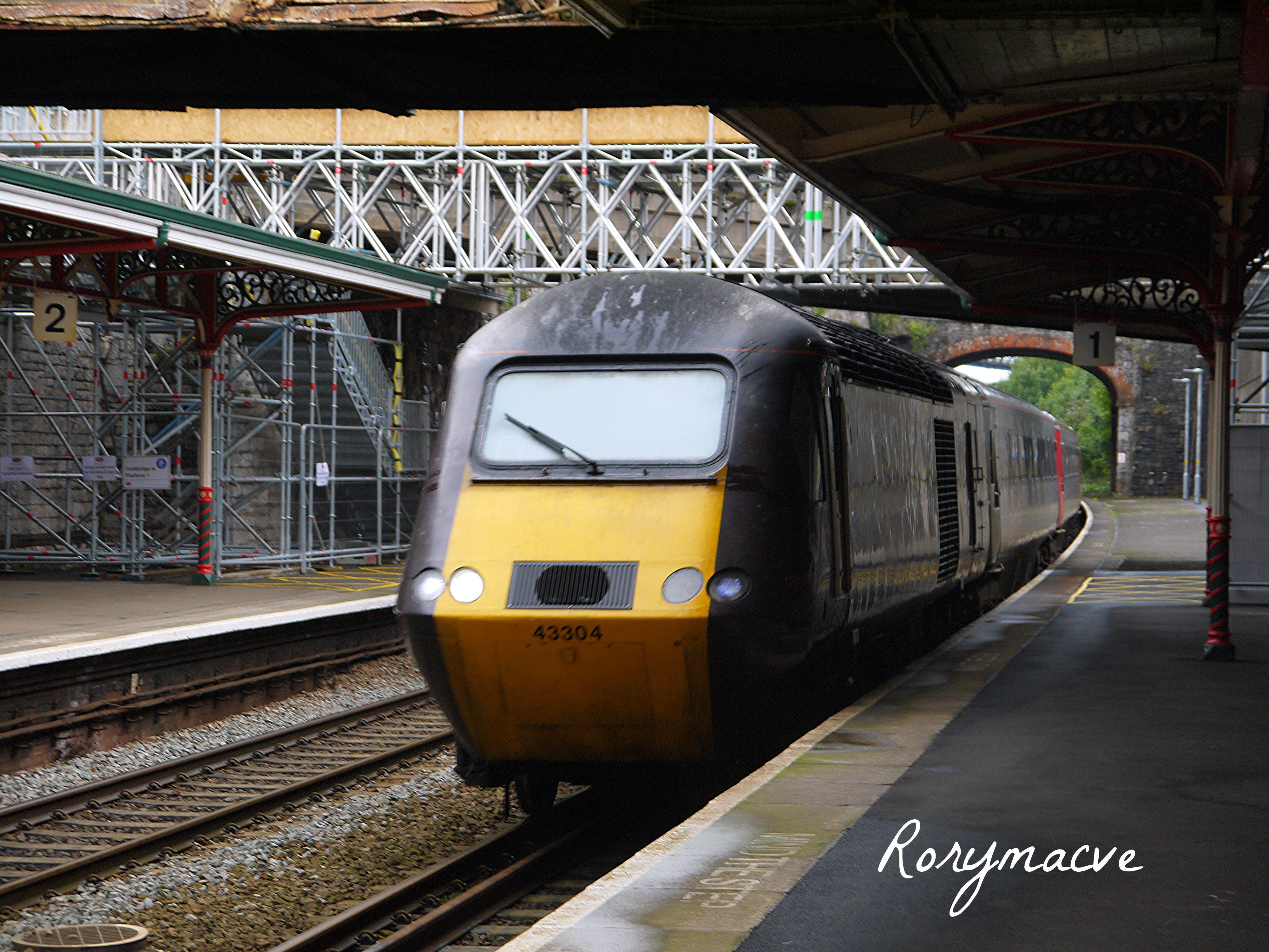 Cross Country 43304 at Teignmouth