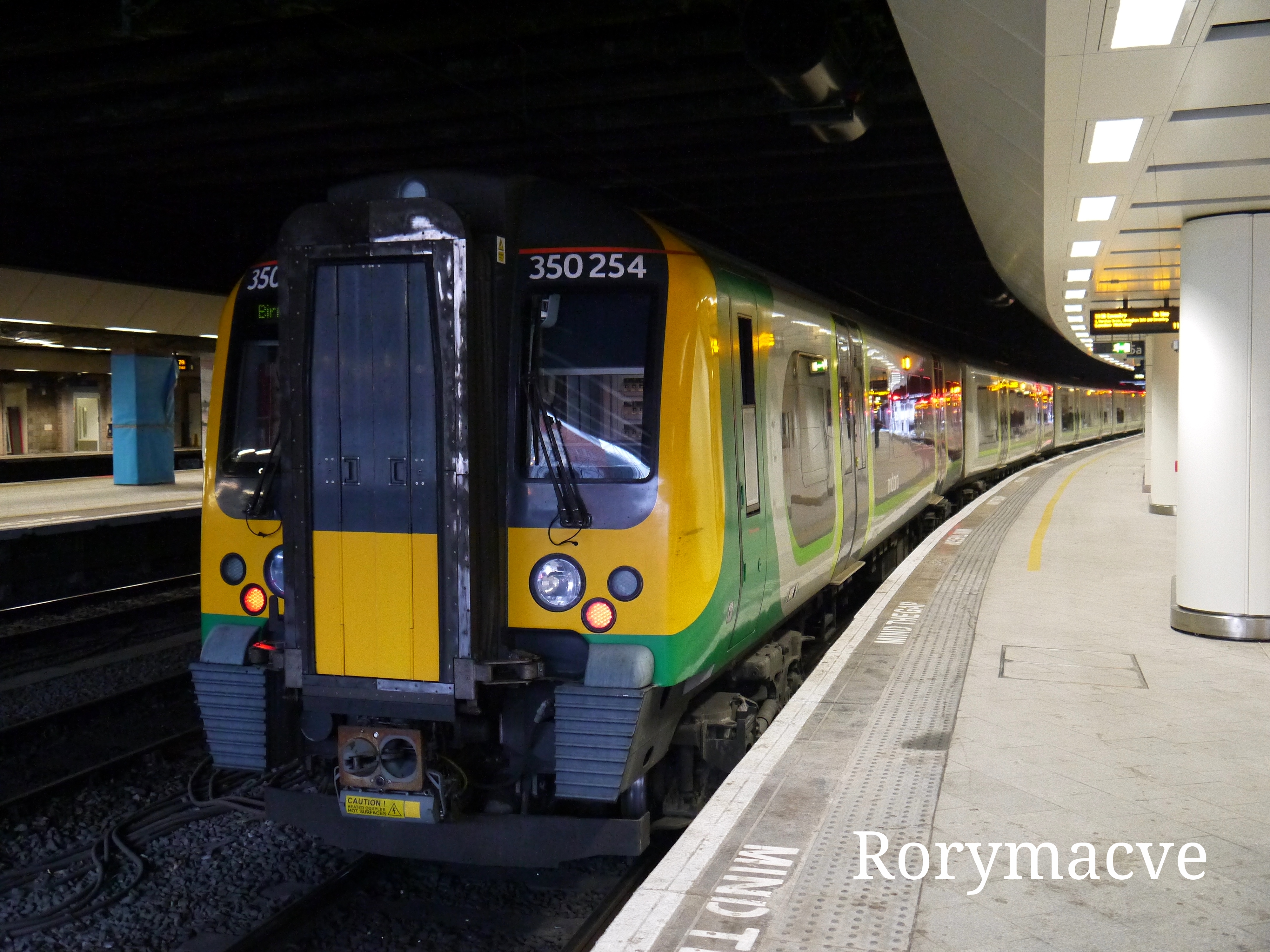 London Midland 350254 at Birmingham New Street