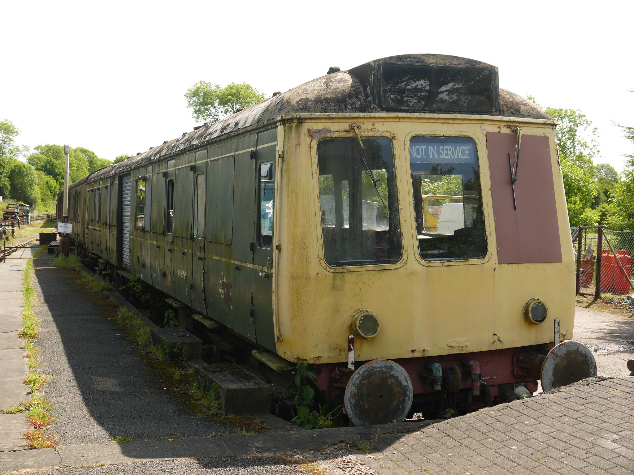 British Rail Class 127, 51610 at Butterley