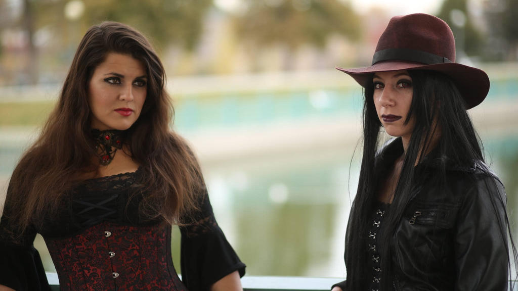 Halloween Vampire Shoot 2 by PhoenixForce85 on DeviantArt