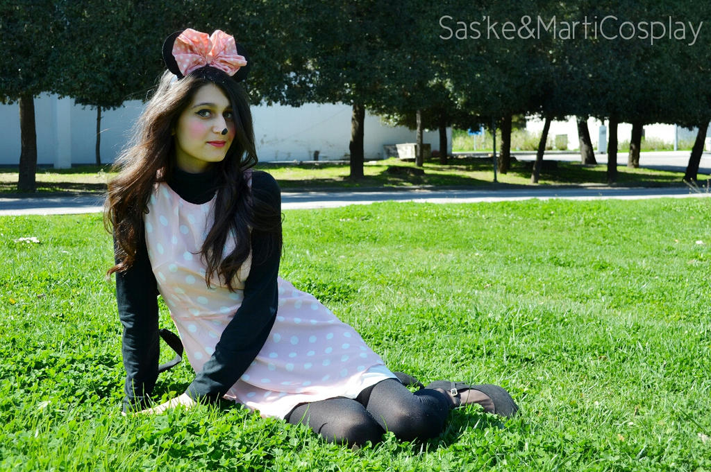 Minnie Mouse cosplay by SaskeMarti on DeviantArt