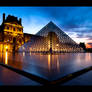 Louvre by night 3