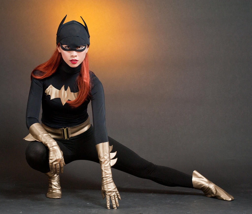 Elle Batgirl 1a