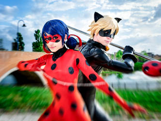 Ladybug and Chat Noir cosplay