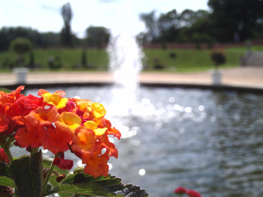 Fountain and Flowers at Hampton Court Palace