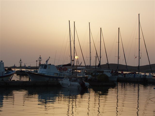 Paros.Boat.Sunset