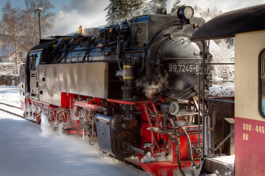 steam locomotive - HDR