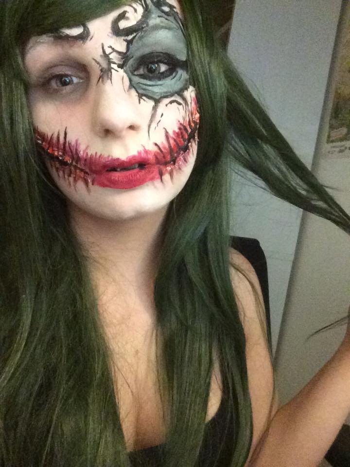 the joker face paint