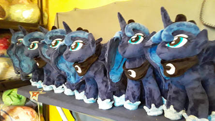 Luna Army