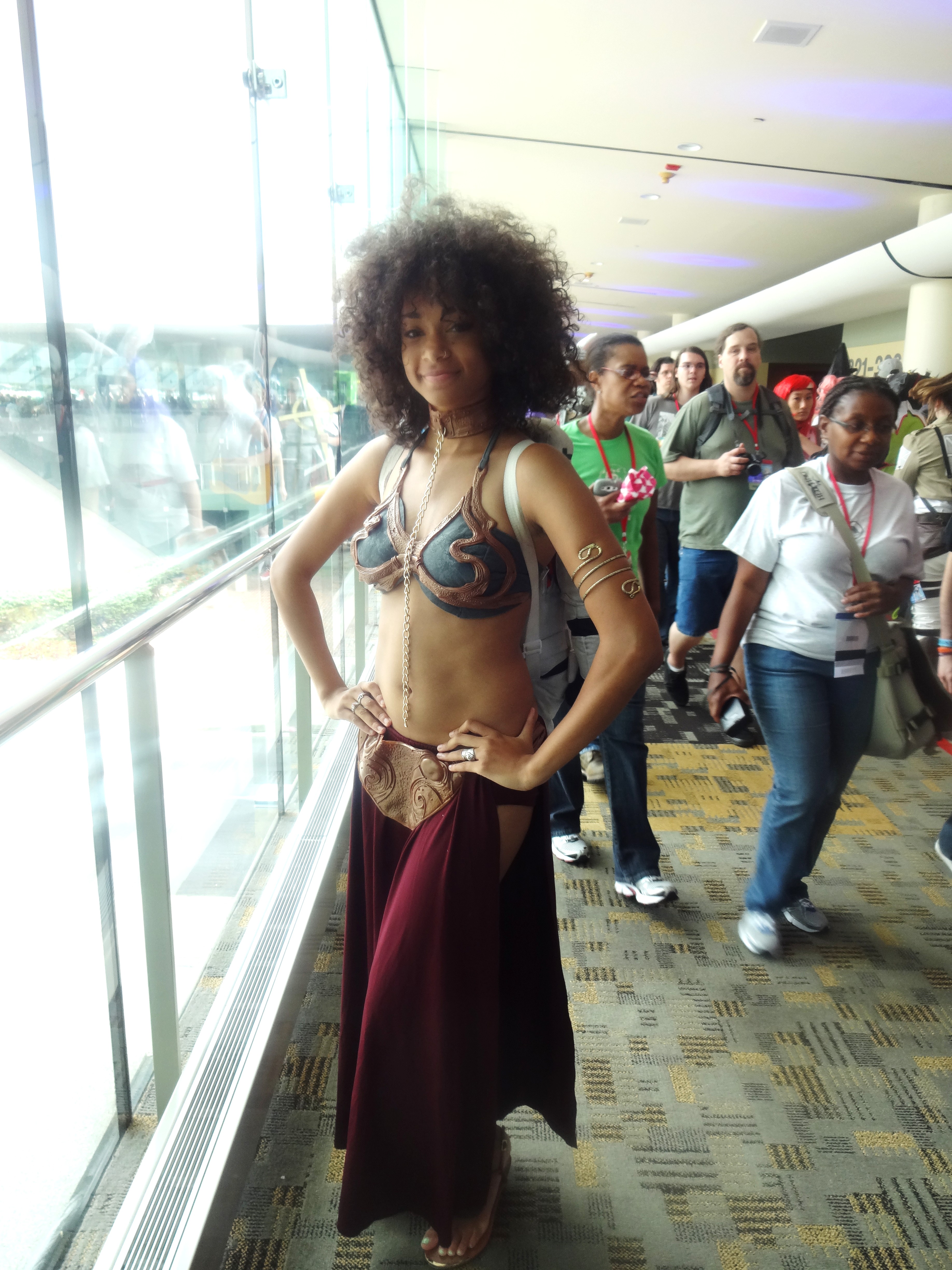 Star Wars Slave Princess Leia Cosplay