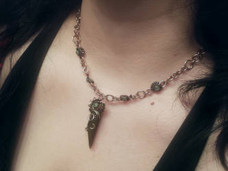 Poison Fang Necklace