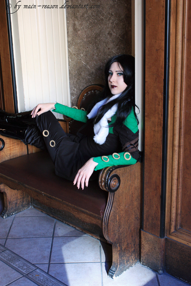 Lady Loki Cos 03