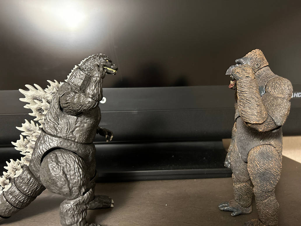 Kong teaching Godzilla sign language by Godzilla200004444 on DeviantArt