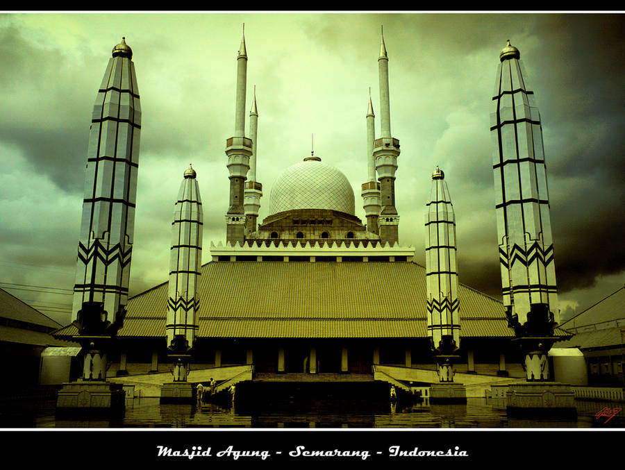 Masjig Agung Great Mosque by neoxavier