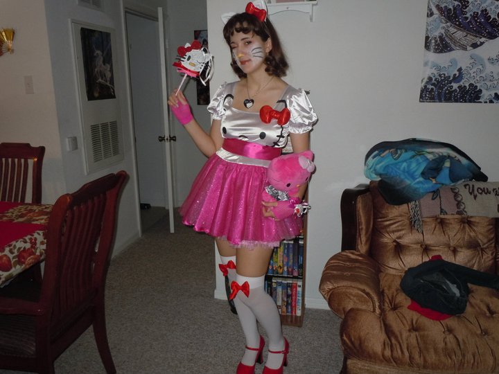 My Hello Kitty FanGirl Cosplay