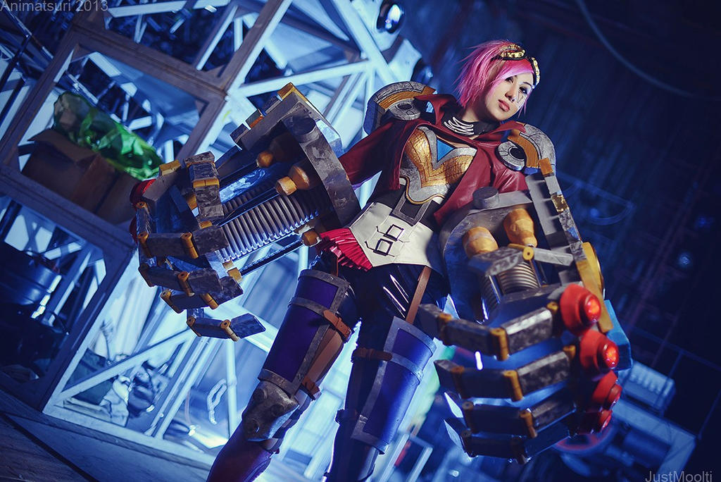 Cosplay: League Of Legends - Vi