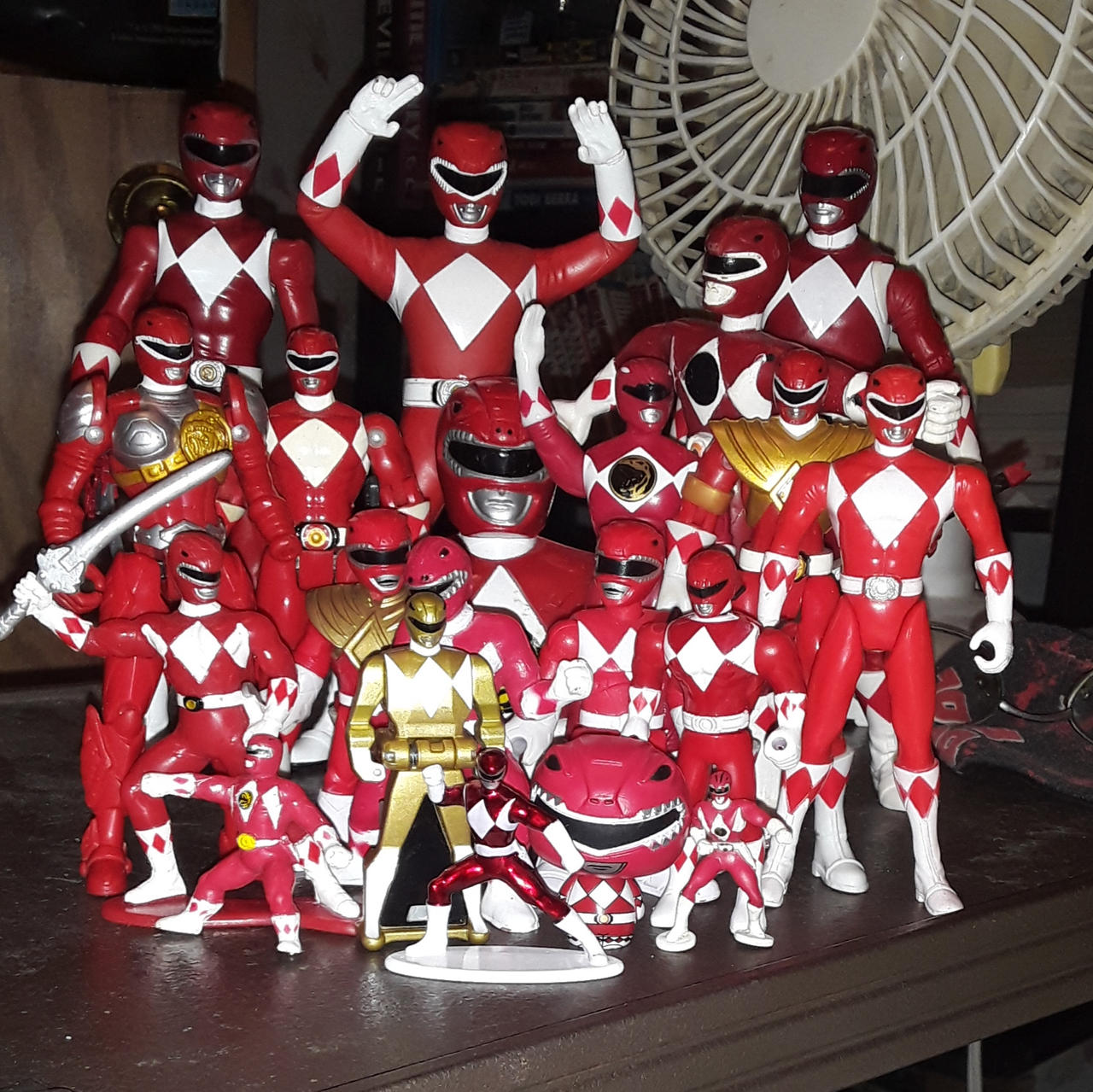 Red MMPR Rangers by DexStewart13 on DeviantArt