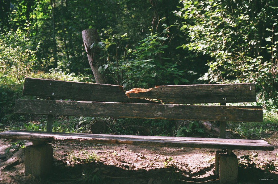 Breaked Bench Color Two - broken bench by Picture-Bandit on DeviantArt