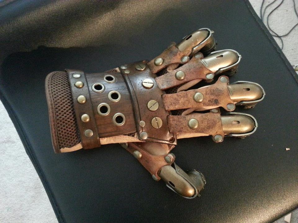 Steampunk knuckle torch