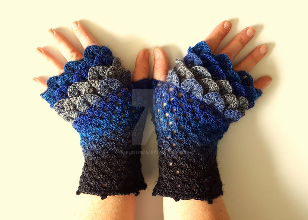 All the Blues Dragon Gloves