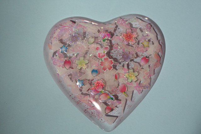 Sakura Heart Resin