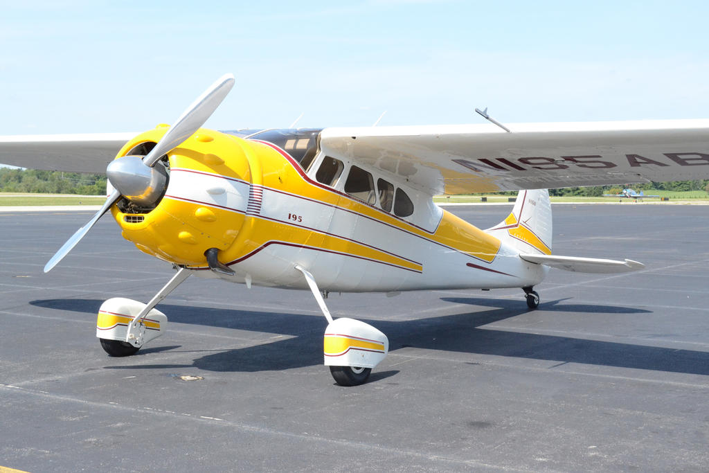 1949 Cessna 195