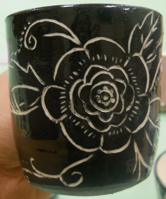 Sgraffito Mug Flower